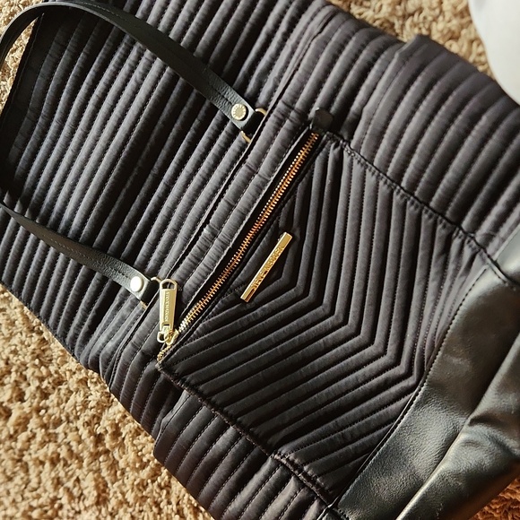 Steve Madden black extra large shoulder bag plus backpack - Picture 14 of 16